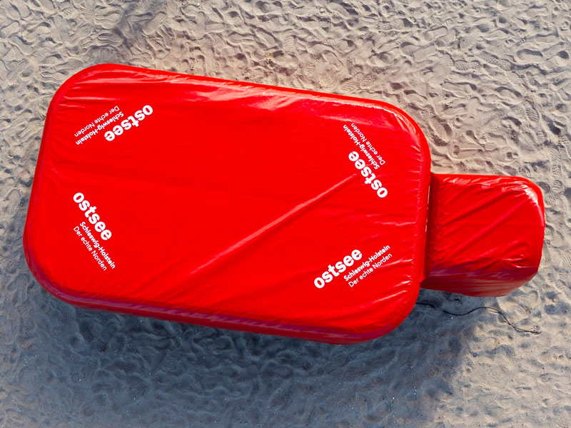 Knallrot und kuschelig